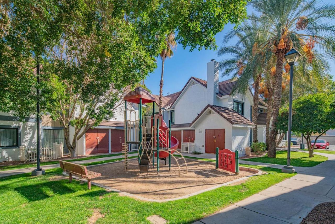 Metro Phx Upstairs 2Bd Sleeps 6 Heated Pool No Pets Allowed 凤凰城 外观 照片