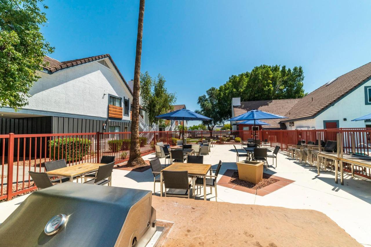 Metro Phx Upstairs 2Bd Sleeps 6 Heated Pool No Pets Allowed 凤凰城 外观 照片